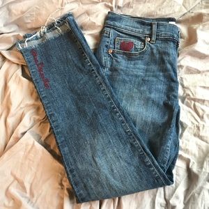 Cute embroidered Loft straight fit jeans